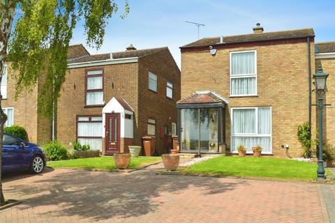 3 bedroom semi-detached house for sale, Binney Road, Rochester ME3