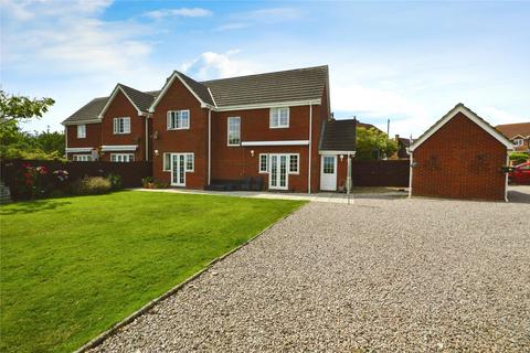 Beech Lodge Chapel Road, Isle Of Grain, Rochester, ME3 0DT
