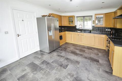 Beech Lodge Chapel Road, Isle Of Grain, Rochester, ME3 0DT