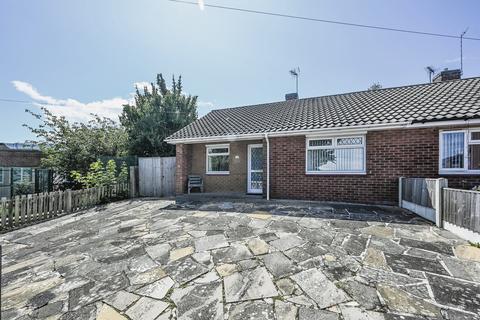 2 bedroom bungalow for sale, Skeavingtons Lane, Derbyshire DE7