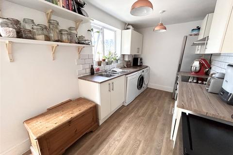 42 Dallimore Road, Ilkeston, DE7 4GZ