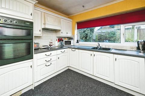 3 bedroom semi-detached house for sale, Lawrence Drive, Nottingham NG16