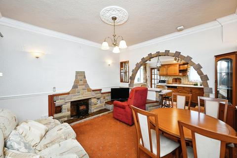 3 bedroom end of terrace house for sale, Nottingham Road, Derbyshire DE7