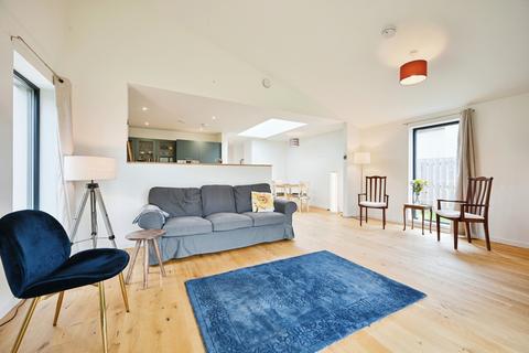 11 Carn Glas, Drumnadrochit, Inverness, IV63 6AF