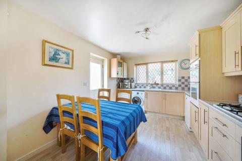 4 bedroom detached house for sale, Bradgate Road, Bedford
