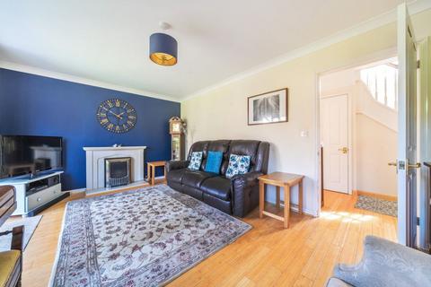 4 bedroom detached house for sale, Bradgate Road, Bedford