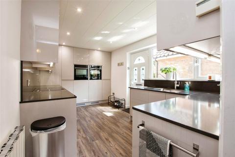 6 Ascot Close, Kirkby In Ashfield, Nottingham, NG17 7FG