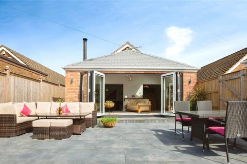 6 Ascot Close, Kirkby In Ashfield, Nottingham, NG17 7FG