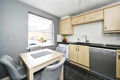 3 bedroom end of terrace house for sale, Betony Grove, Nottingham NG17