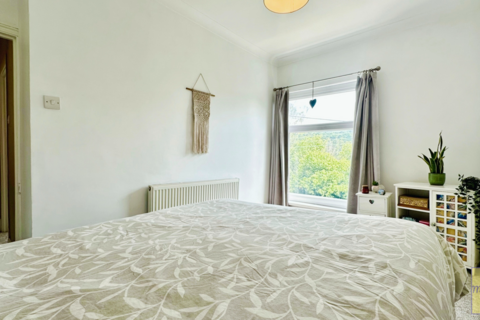 301 Graig Road, Godrergraig, Swansea, SA9 2NZ