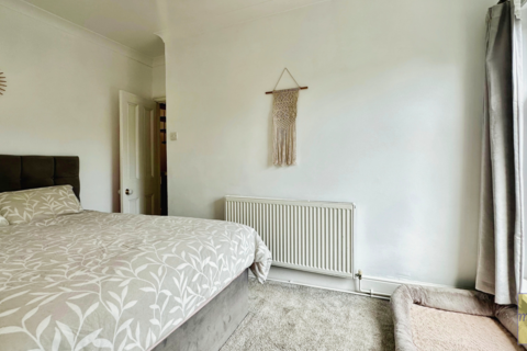301 Graig Road, Godrergraig, Swansea, SA9 2NZ
