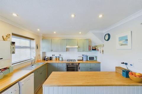22 Manor View, Par, PL24 2EN