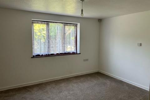 1 Kent Close, St Dennis, St Austell, PL26 8DP