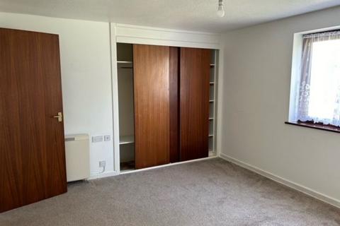 1 Kent Close, St Dennis, St Austell, PL26 8DP