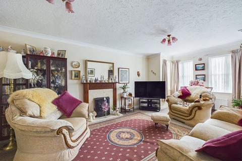211 Manor View, Par, PL24 2EP