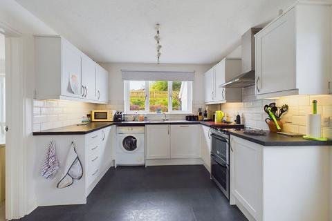 16 Hill Hay Close, Fowey, PL23 1EN