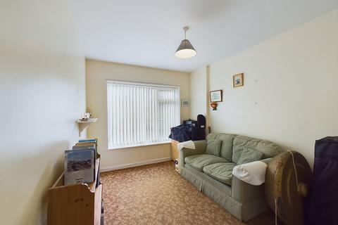 51 Beach Road, Carlyon Bay, St Austell, PL25 3PQ