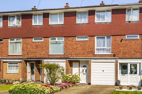 8 Lunar Close, Biggin Hill, Westerham, TN16 3DY