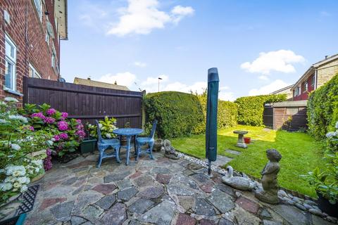 8 Lunar Close, Biggin Hill, Westerham, TN16 3DY