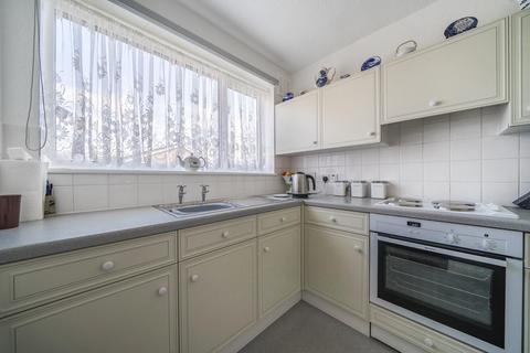 8 Lunar Close, Biggin Hill, Westerham, TN16 3DY