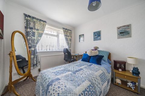 8 Lunar Close, Biggin Hill, Westerham, TN16 3DY