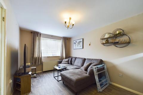 1 bedroom flat for sale, Leston Close, Rainham RM13