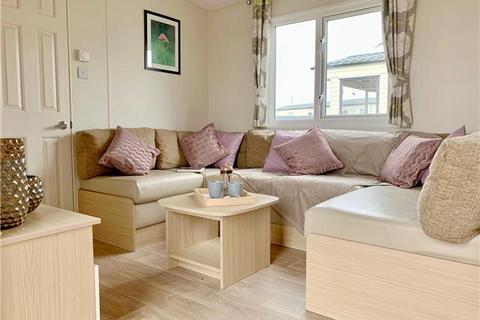 3 bedroom static caravan for sale, Breydon Water Holiday Park