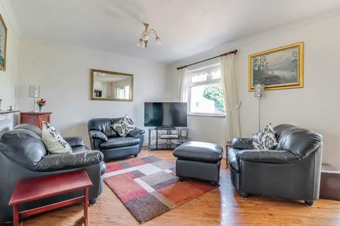 48 Raphael Drive, Shoeburyness, Southend-on-sea, SS3 9UW