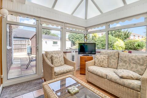 48 Raphael Drive, Shoeburyness, Southend-on-sea, SS3 9UW