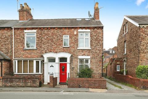 3 bedroom terraced house for sale, Poppleton Road, York, YO24 4TT