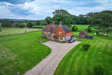 4 bedroom detached house to rent, Bepton, Midhurst, West Sussex, GU29