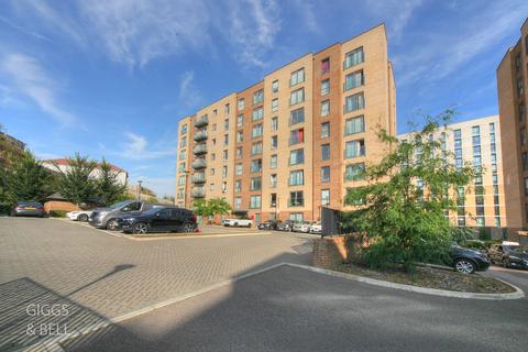 2 bedroom apartment for sale, Stirling Drive, Luton, Bedfordshire, LU2