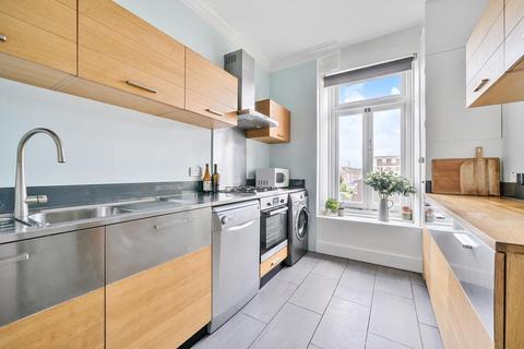 3 bedroom flat for sale, Newington Green, Stoke Newington