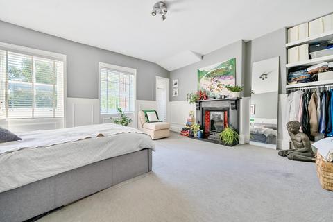 35b Newington Green, London, N16 9PR