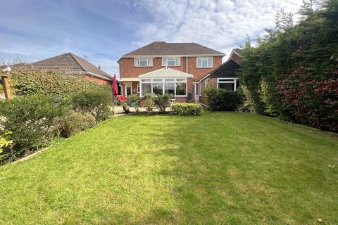 6 bedroom detached house for sale, Pound Lane, Oakdale, Poole, BH15