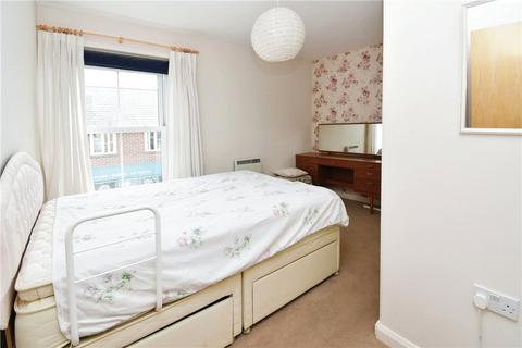 2 bedroom apartment for sale, Latimer Street, Romsey, Hampshire