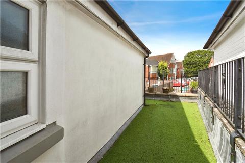 2 bedroom apartment for sale, Latimer Street, Romsey, Hampshire