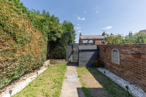 10 Barlow Road, Sheffield, S6 5HR