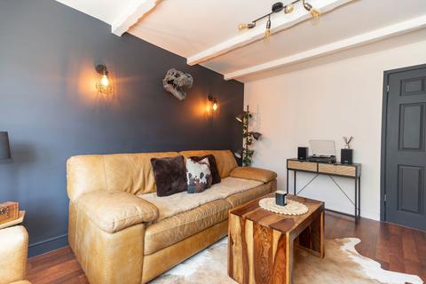 10 Barlow Road, Sheffield, S6 5HR