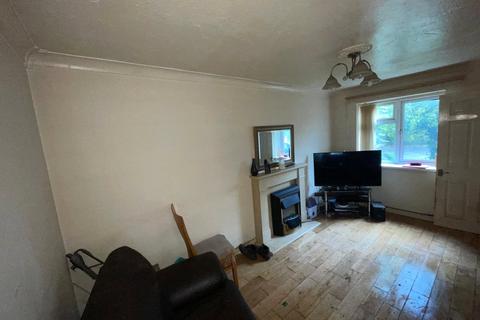 2 bedroom semi-detached house for sale, Alderton Drive, Bradmore, Wolverhampton, West Midlands, WV3