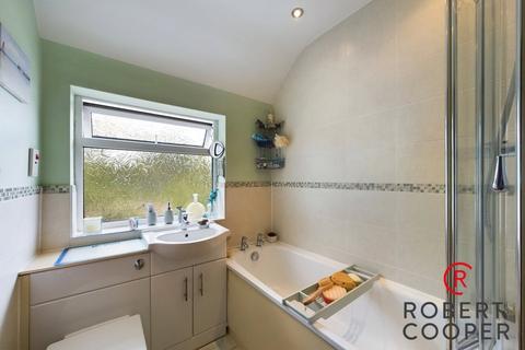 18 Trevor Crescent, Ruislip, HA4 6NE