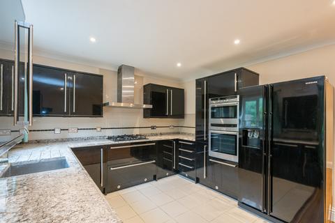 17 Brook Lane, Berkhamsted, HP4 1SX