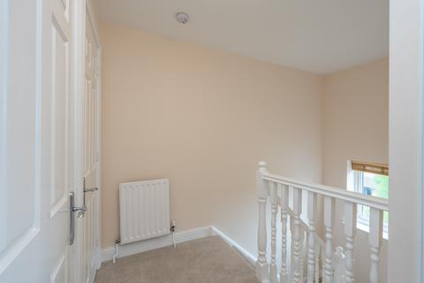 17 Brook Lane, Berkhamsted, HP4 1SX
