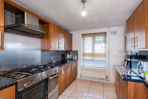 3 bedroom terraced house for sale, Holly Hill Road, Erith, DA8