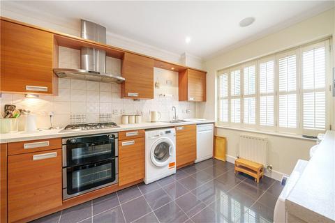 6 Rawlings Close, Beckenham, BR3 3GR