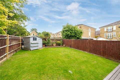 6 Rawlings Close, Beckenham, BR3 3GR