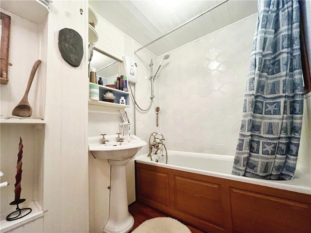 Picture 10