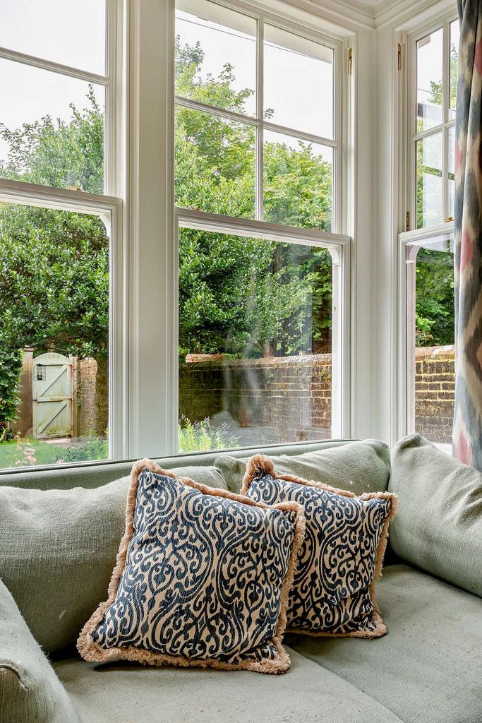 Bay Window