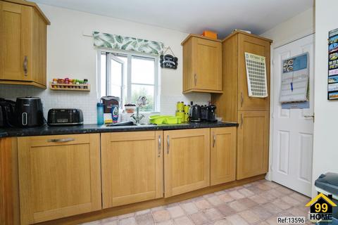 47 Boddington Drive Kingsway, Quedgeley, Gloucester, GL2 2DS