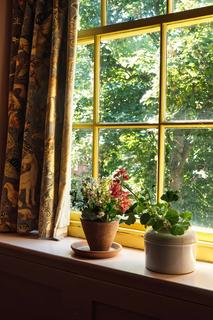 Flat 4, 14 Clapton Terrace, London, E5 9BW